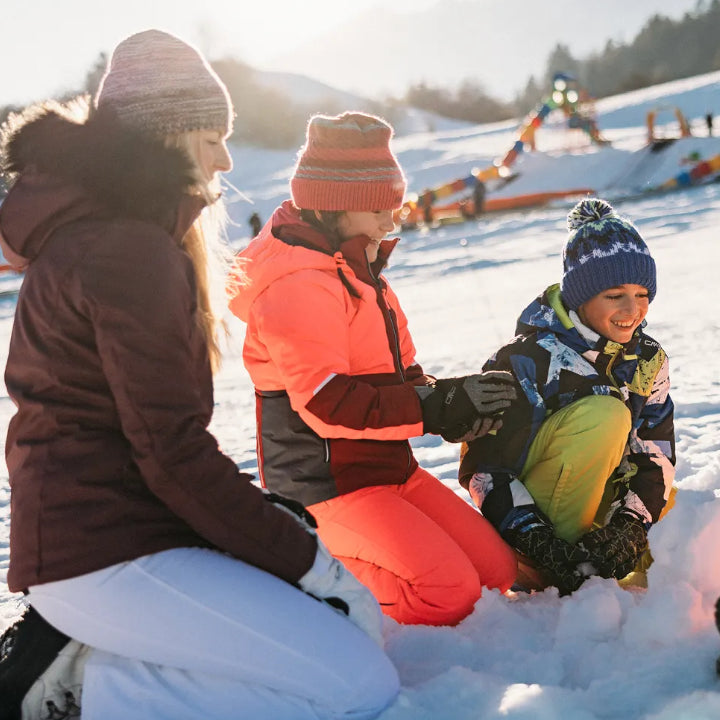 Come scegliere la giacca da sci perfetta per ogni condizione meteo